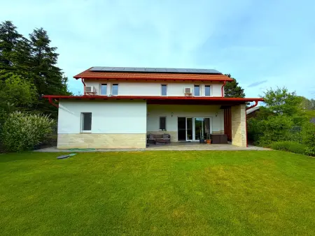 Eladó családi ház, Nagykovácsi 4 szoba 168 m² 239.9 M Ft